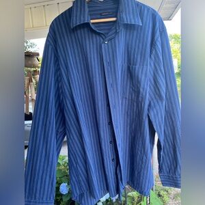 Men’s Blue Striped Button Up
